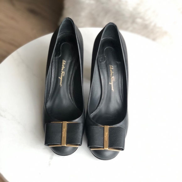 Salvatore ferragamo capua pumps shoes - Picture 2 of 8